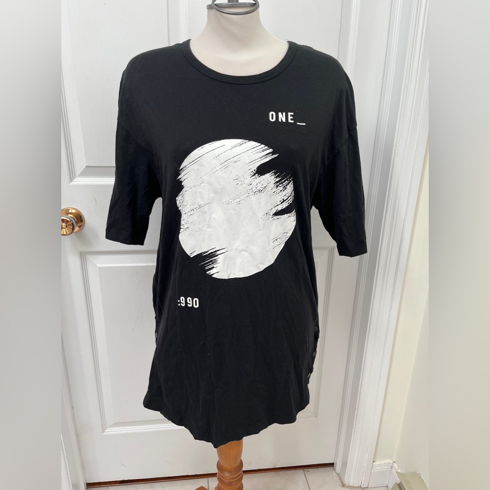 Jack & Jones Black Graphic ladies Shirt size medium